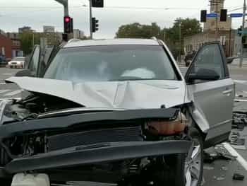driver airbag in collision